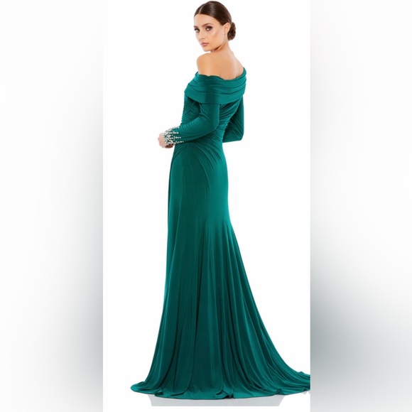 🌺Mac Duggal Gown - Picture 2 of 14